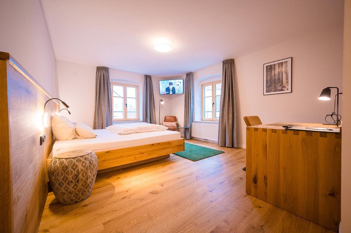 Brauereigasthof-Jakob Nittenau Exteriör bild